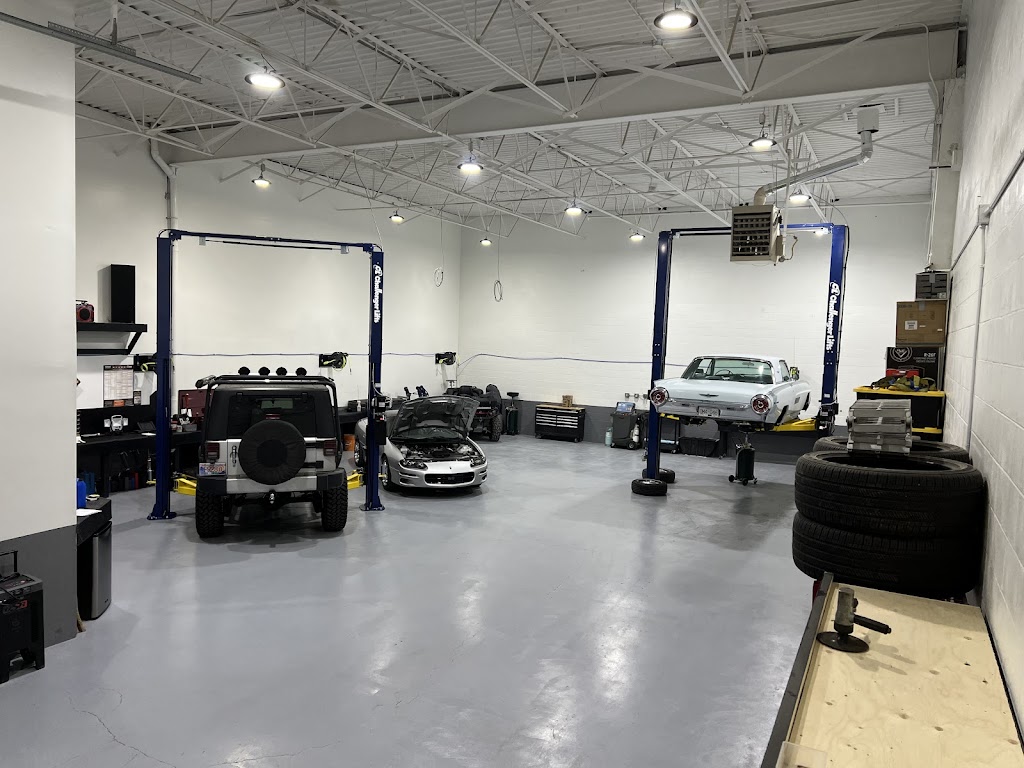 Black Bear Auto Service LTD | 5162 Still Creek Ave, Burnaby, BC V5C 4E4, Canada | Phone: (236) 477-5938