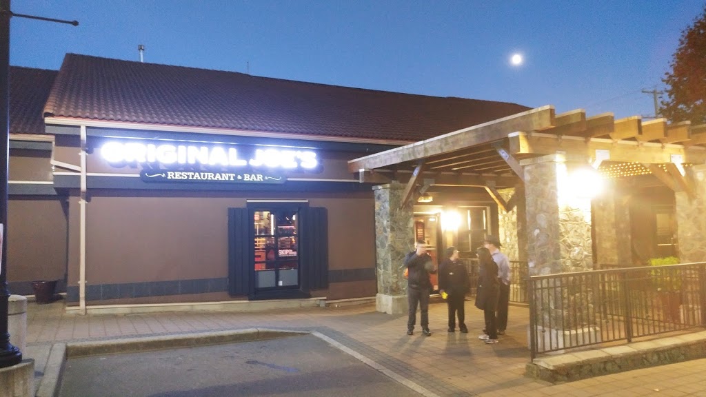 Original Joes Restaurant & Bar | 1654 McKenzie Ave, Victoria, BC V8N 0A3, Canada | Phone: (778) 265-5225