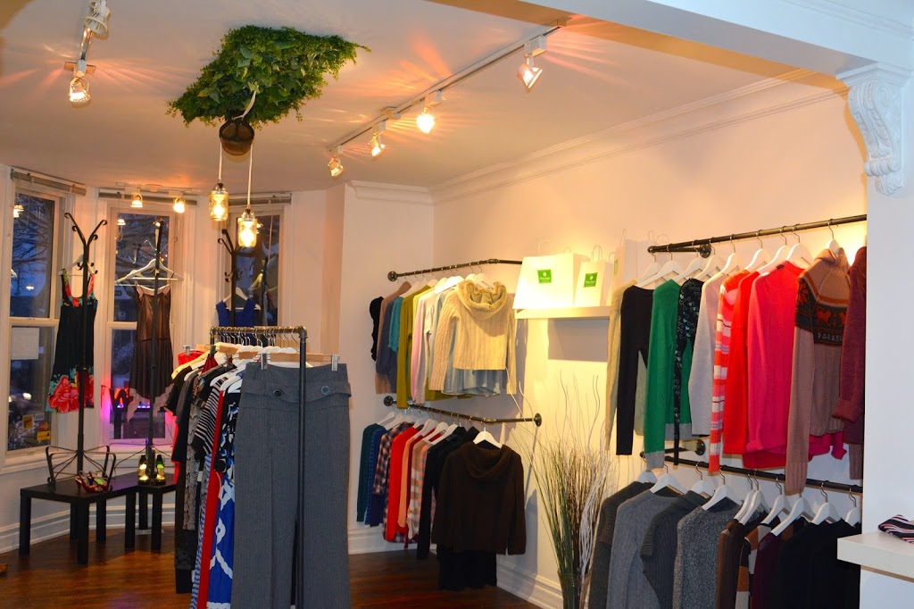 Green Apparel Clothing Company | 254 Brant Ave, Brantford, ON N3T 3J4, Canada | Phone: (226) 938-7467