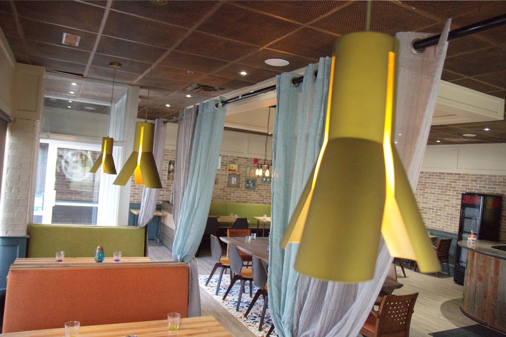 Bhais Indian Canteen | 115 York Blvd #8, Richmond Hill, ON L4B 3B4, Canada | Phone: (905) 731-7272