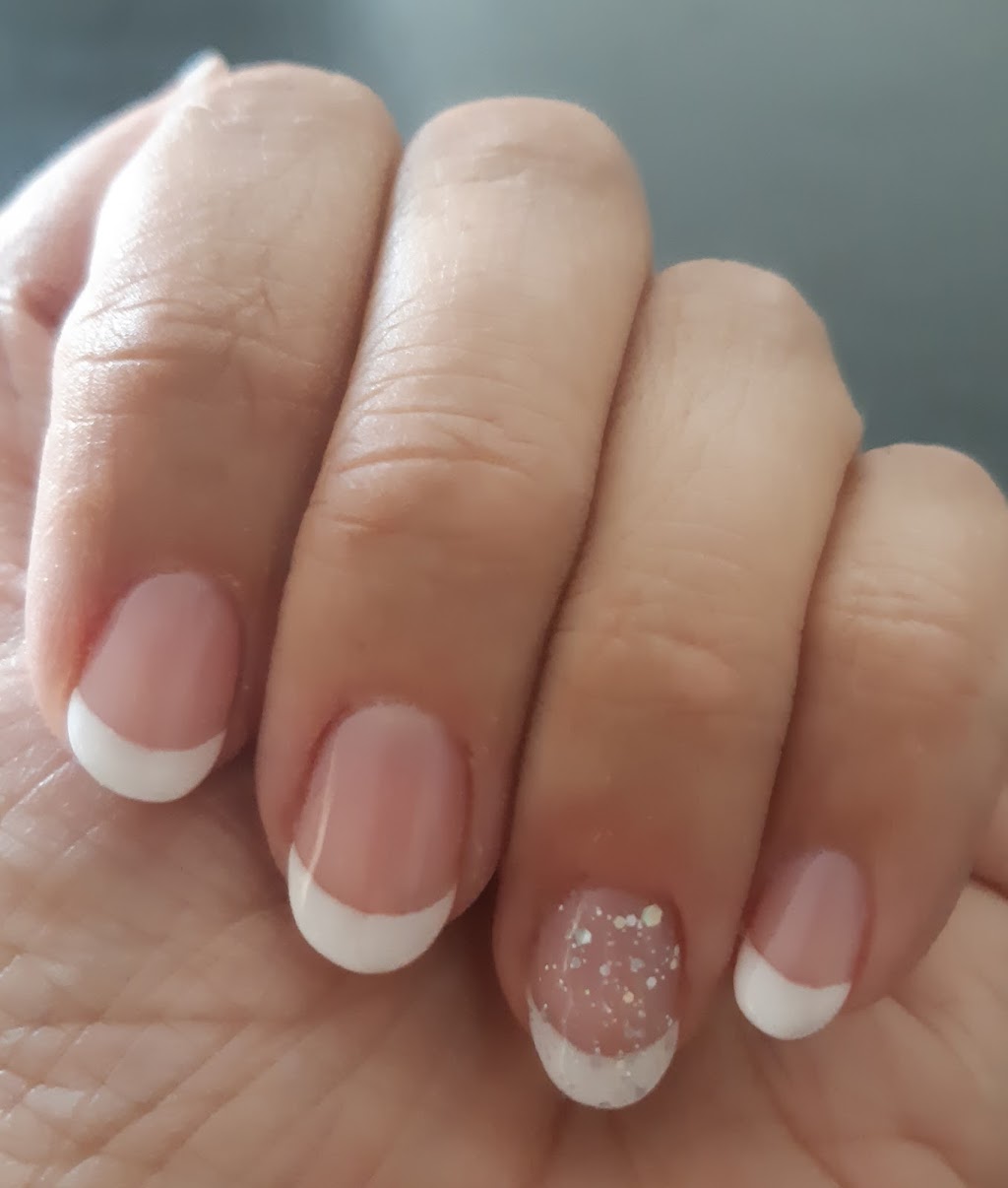 Victoria Nails & Spa | 305 10 St NW, Calgary, AB T2N 1V5, Canada | Phone: (403) 283-7020