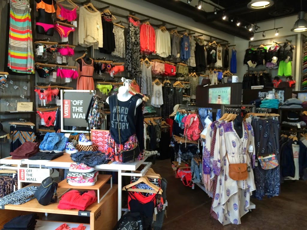 Freeride Boardshop | 525 BC-97, West Kelowna, BC V1Z 4C9, Canada | Phone: (250) 769-1110