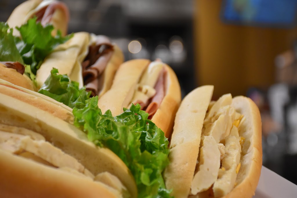 Café Bistro Bridge | 4 Rue Bridge Local A3, Ormstown, QC J0S 1K0, Canada | Phone: (450) 829-2096