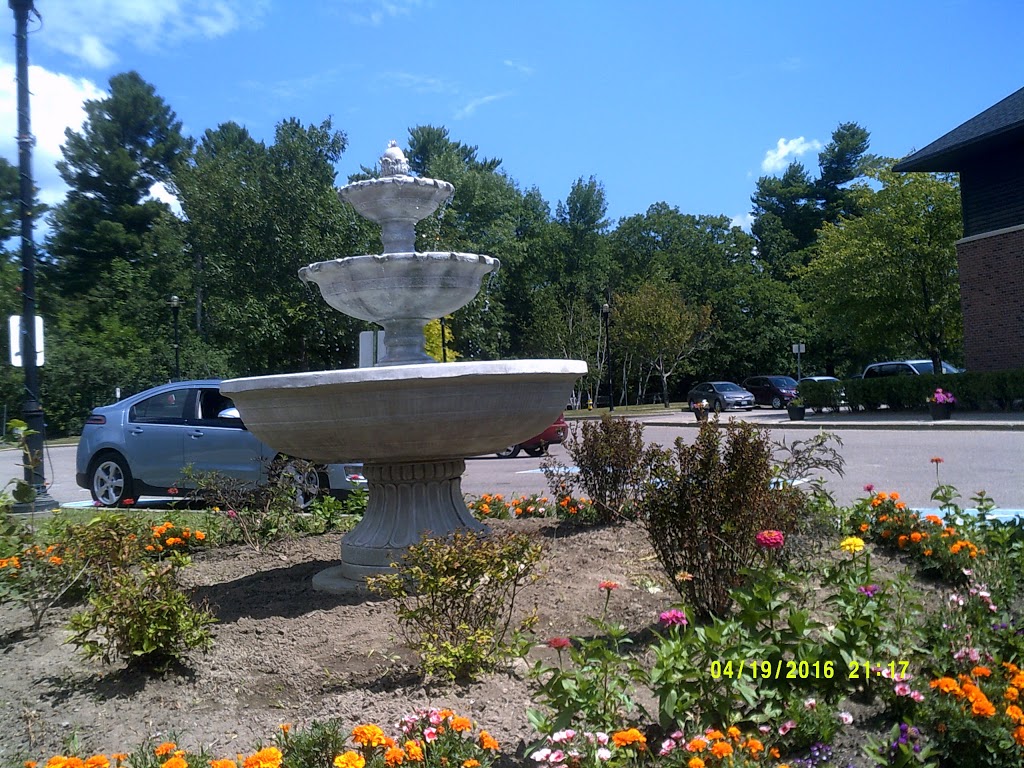Bonnechere Manor | 470 Albert St, Renfrew, ON K7V 4L5, Canada | Phone: (613) 432-4873