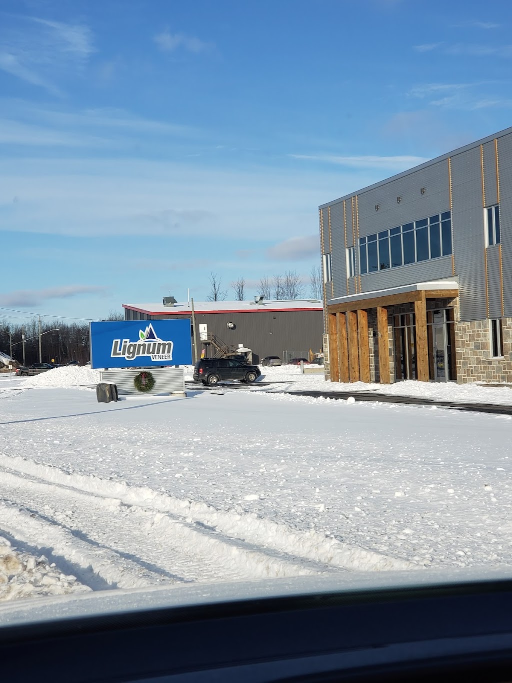 Placages Lignum Inc | 285 Rue François Bourgeois, Victoriaville, QC G6T 2G9, Canada | Phone: (819) 751-2282