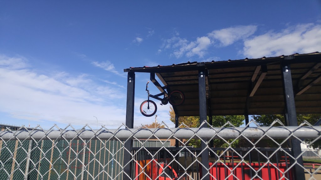 Devon Skate Park | 13 Columbia Ave W, Devon, AB T9G 1Y7, Canada | Phone: (780) 691-9538