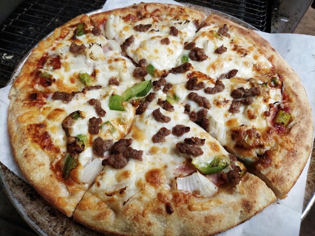 Coast To Coast Pizza | 1330 Northmount Dr NW #1, Calgary, AB T2L 0E6, Canada | Phone: (403) 282-5559