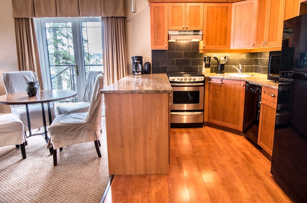 Sidney Vacation Rentals | 2326 Harbour Rd #309, Sidney, BC V8L 2P8, Canada | Phone: (250) 629-3330