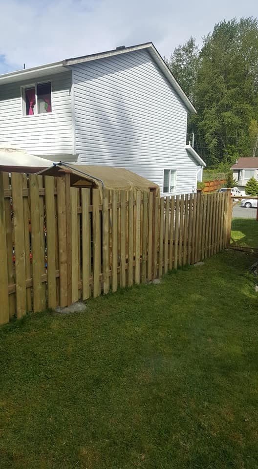 K&J Fencing | 1022 Hecker Rd, Courtenay, BC V0R 2M0, Canada | Phone: (250) 871-1178