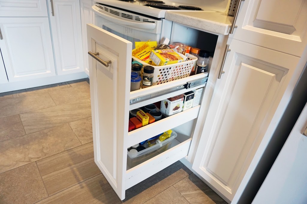 Kitchen And Bath | Kitchen & Bathroom Renovations Mississauga &  | 2500 Hampshire Gate, Oakville, ON L6H 6A2, Canada | Phone: (905) 829-9111