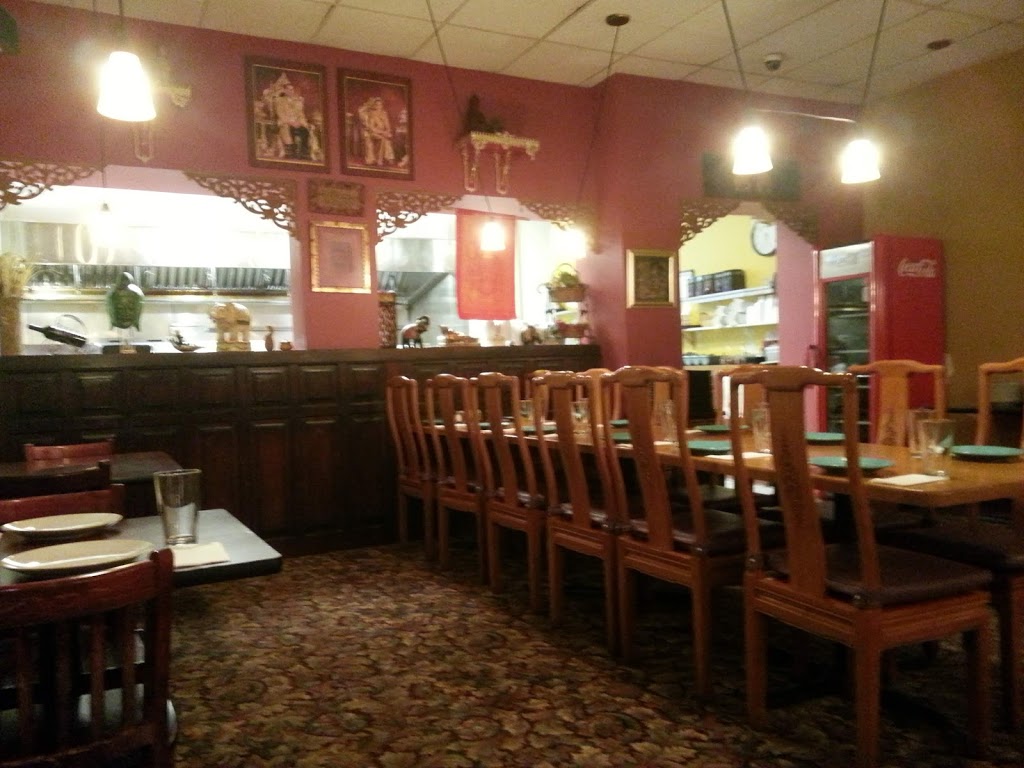 Supons Thai Kitchen | 111 N Samish Way, Bellingham, WA 98225, USA | Phone: (360) 676-4102
