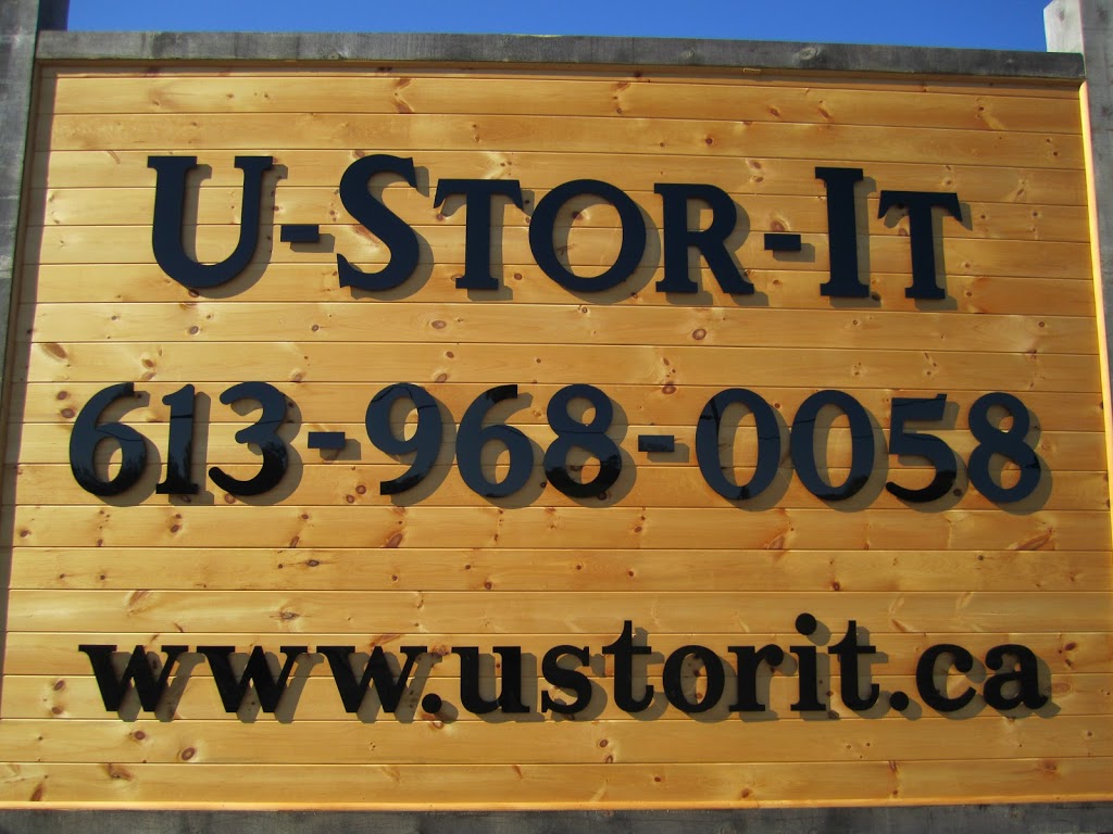 U-Stor-It | 21 Industrial Park Rd, Tweed, ON K0K 3J0, Canada | Phone: (613) 968-0058