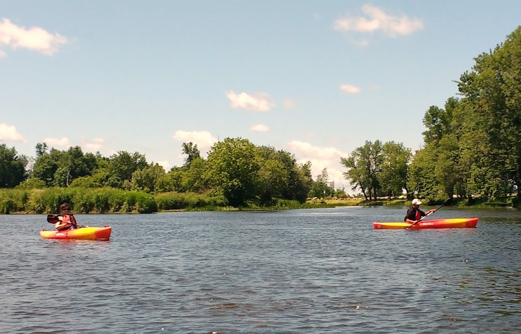 Pause Plein Air | 2123 Place des Tulipes, La Conception, QC J0T 1M0, Canada | Phone: (819) 322-6880
