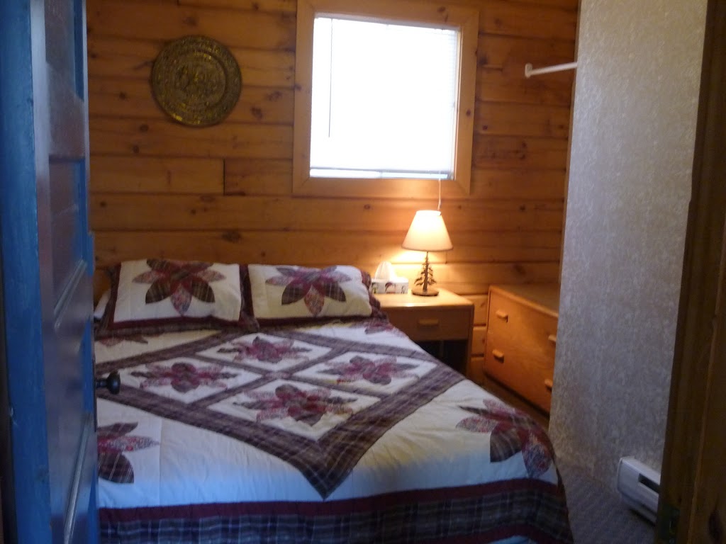Buttermilk Falls Resort | 16941 ON-35, Algonquin Highlands, ON K0M 1J1, Canada | Phone: (705) 489-1904
