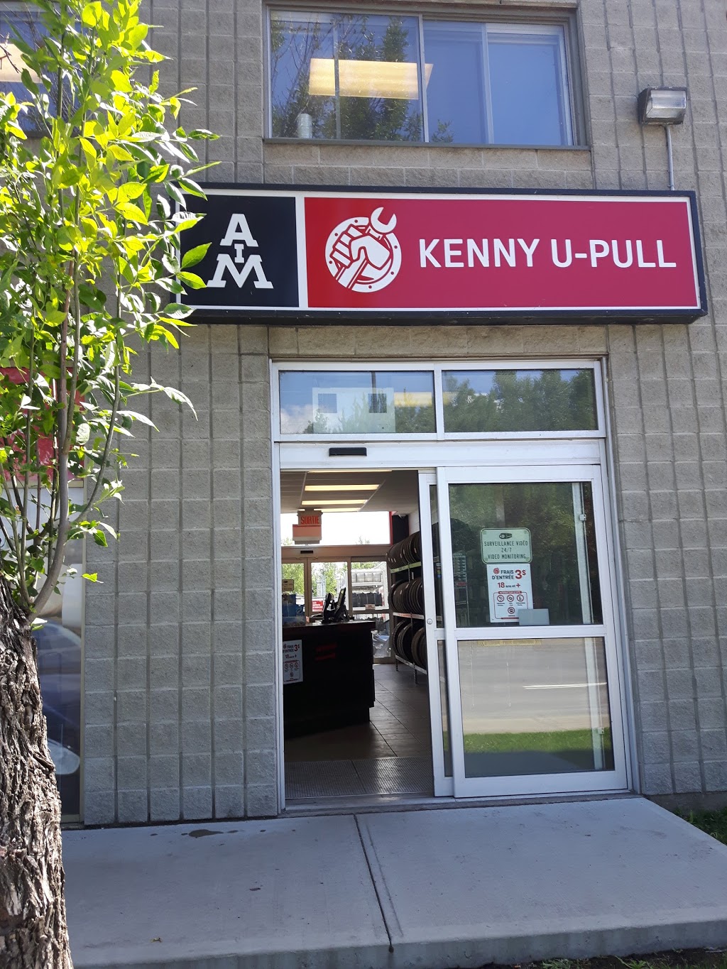 Kenny U-Pull | car dealer | 9160 Boul Henri-Bourassa E, Montréal-Est, QC H1E 2S4, Canada | 5146578250 OR +1 514-657-8250