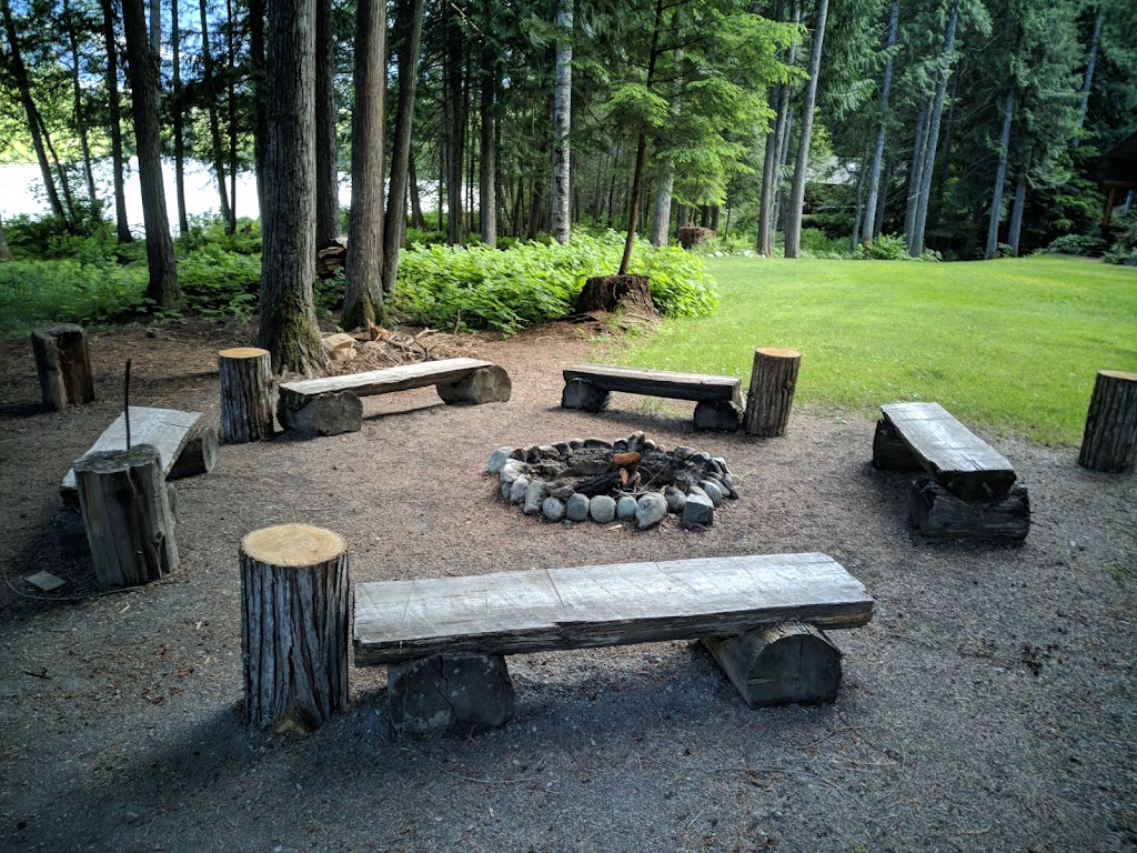Ivey Lake Lodge | 1702 Reid Rd, Pemberton, BC V0N 2L0, Canada | Phone: (604) 603-8082