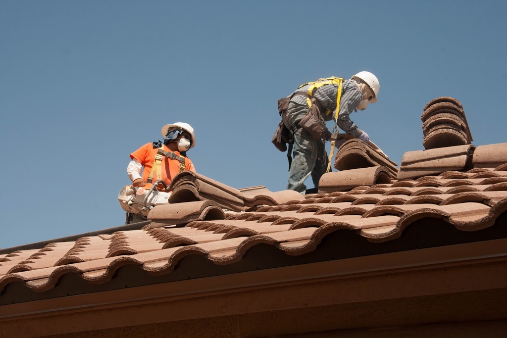 John Buckley Roofing | 411 Cumberland St N, Thunder Bay, ON P7A 4P9, Canada | Phone: (807) 767-8864