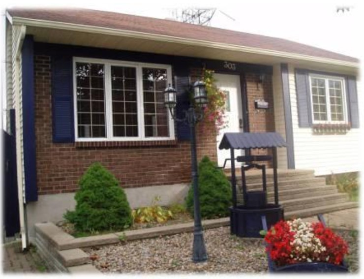 La Porte de Lumière | 303 Rue Jasmine, Laval, QC H7P 5G1, Canada | Phone: (450) 624-1511