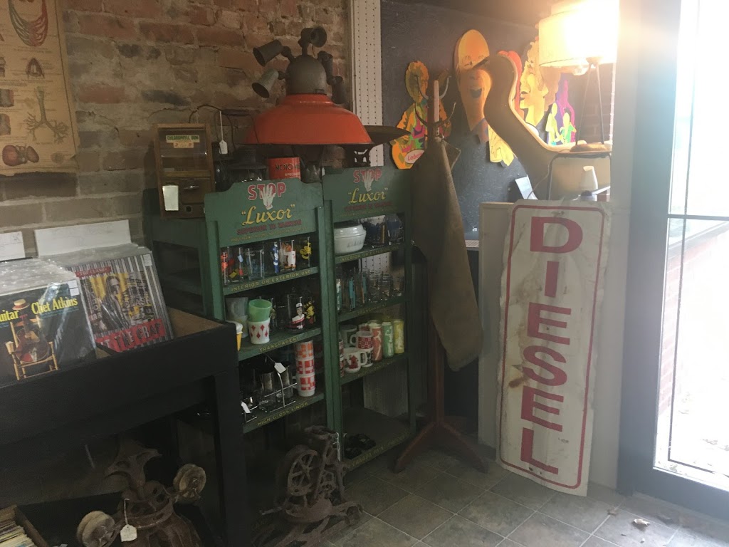 Time Capsule Records, Collectables, Mid Century Modern Decor & N | 168 Queen St, Dunnville, ON N1A 1H7, Canada | Phone: (289) 209-8701