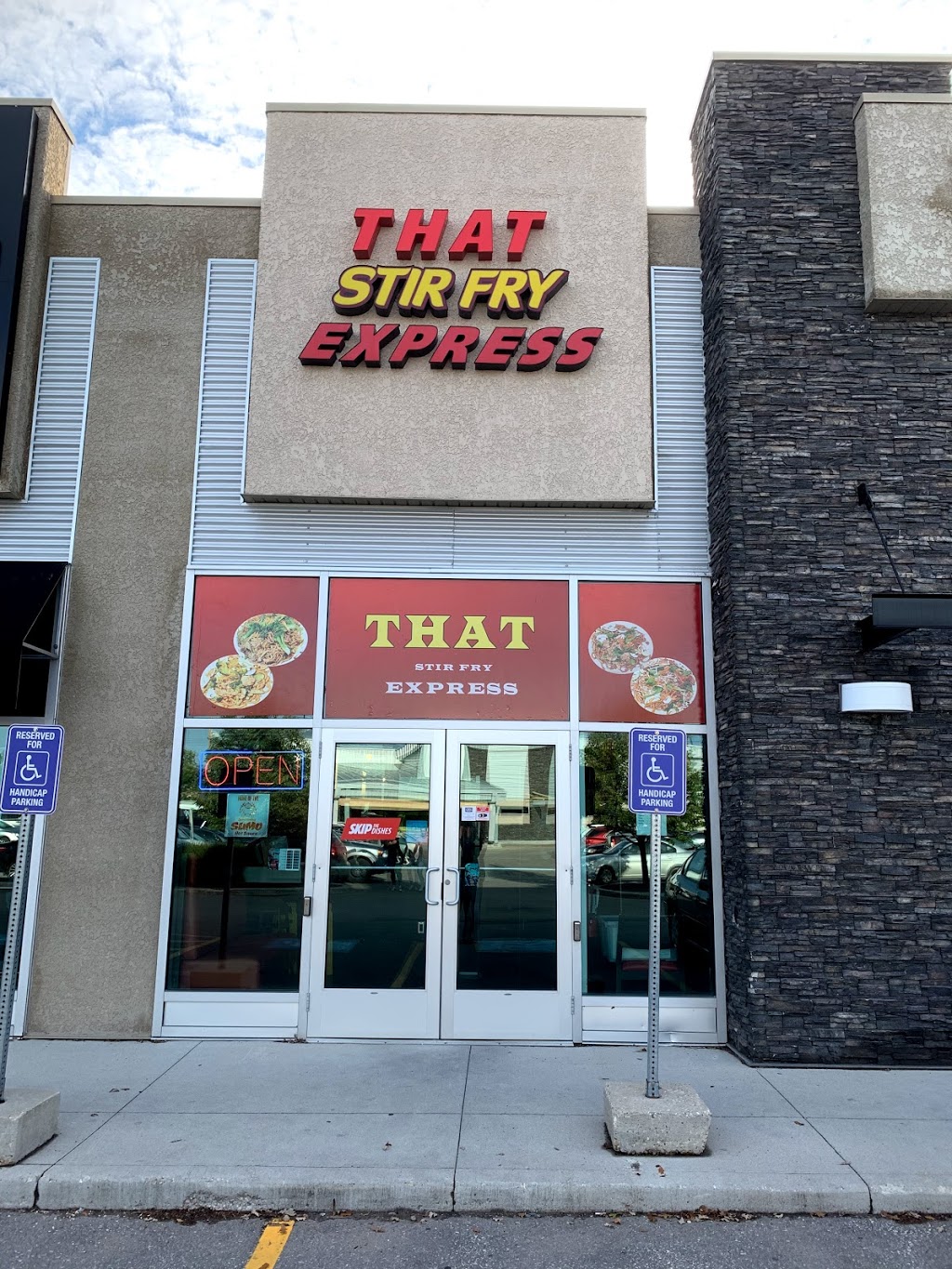 That Stir Fry Express | 1220 St Marys Rd Unit F, Winnipeg, MB R2M 3V6, Canada | Phone: (204) 691-0880