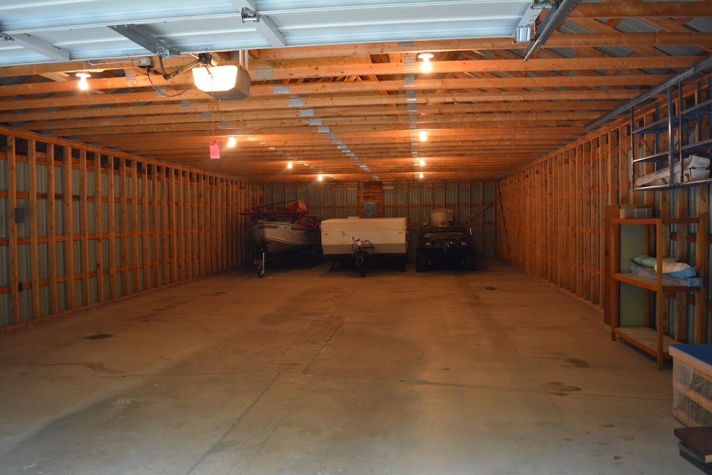Paugh Lake Storage | 2829 Paugh Lake Rd, Barrys Bay, ON K0J 1B0, Canada | Phone: (613) 756-6246