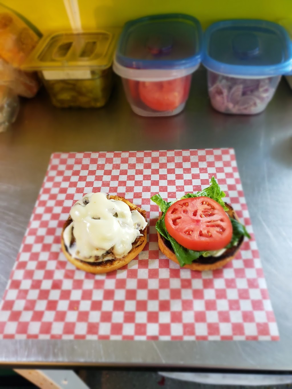 Sammys Snack shack | 231 Trans-Canada Hwy, Malahat, BC V0R 2L0, Canada | Phone: (250) 590-6055