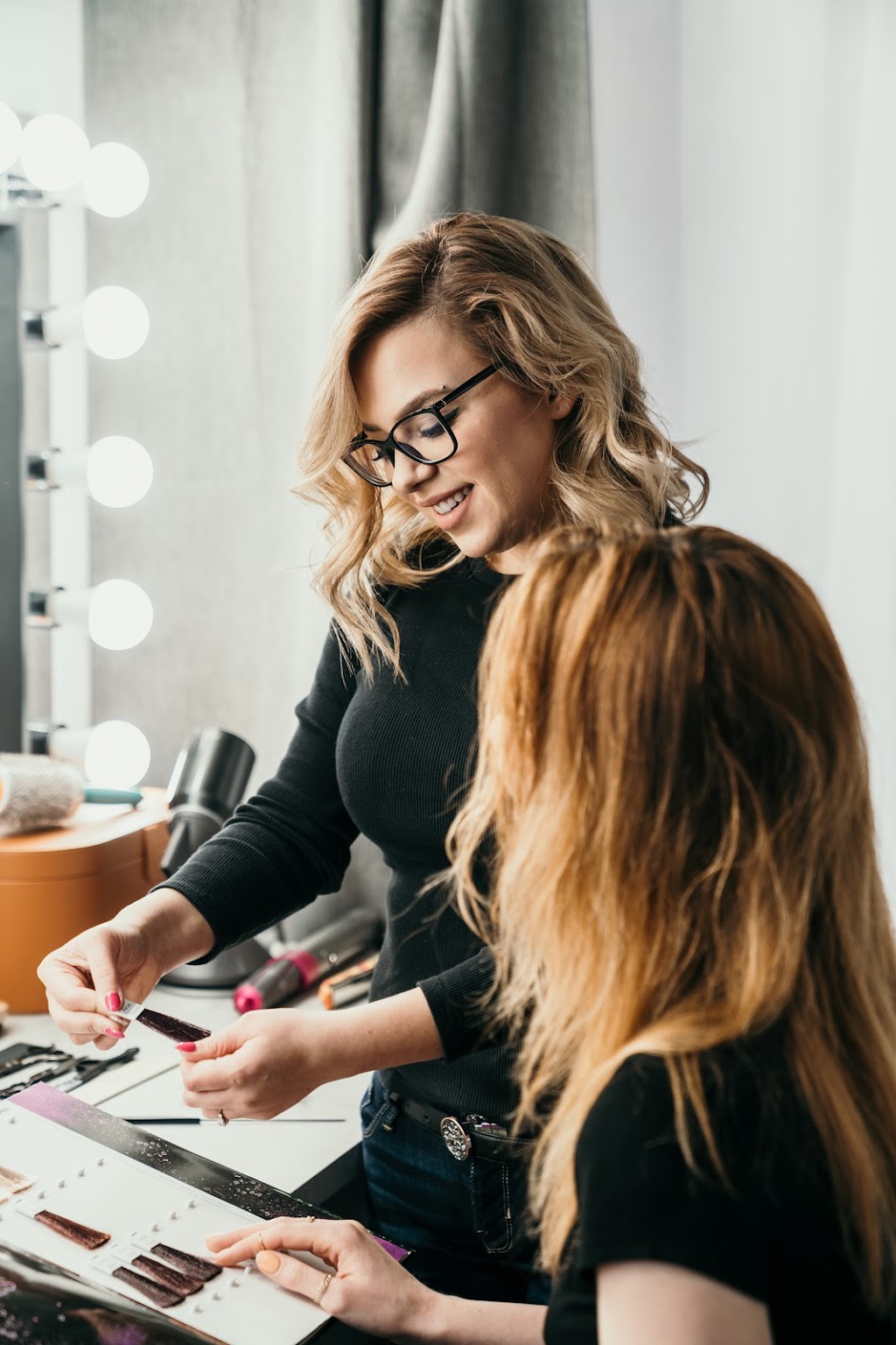 Elevated Studio - Hair By Nikii @ Blown Away Salon | 40775 Tantalus Rd, Squamish, BC V8B 0N2, Canada | Phone: (416) 505-1568