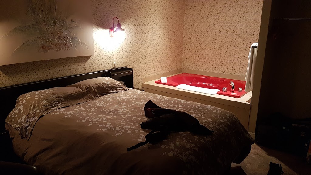 Motel Villa DAutray | Lanoraie, QC J0K 1E0, Canada | Phone: (450) 836-3578