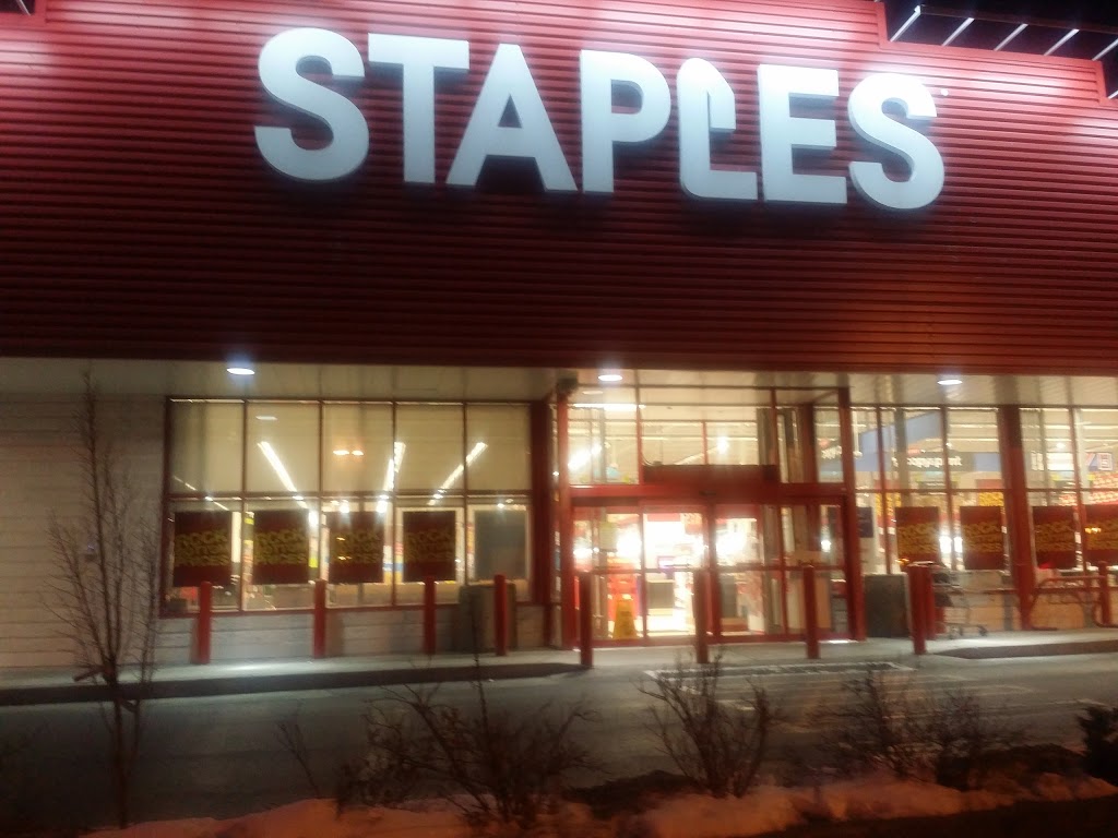 Staples Penticton | 102 Warren Ave E, Penticton, BC V2A 8X3, Canada | Phone: (250) 770-2990