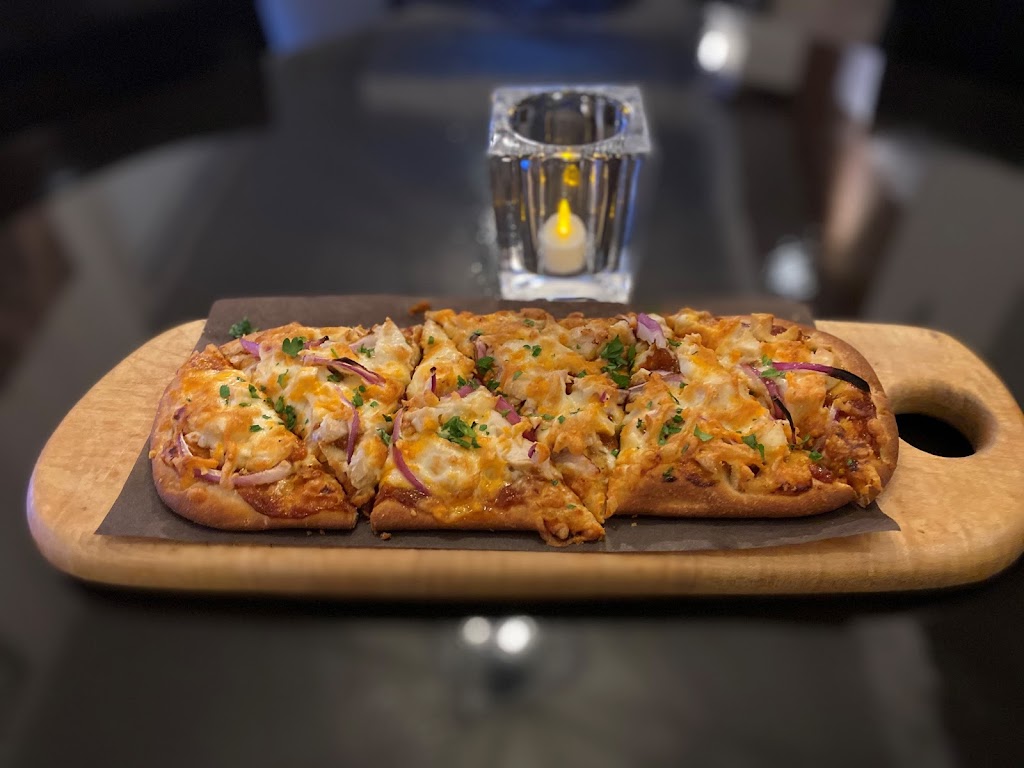 La Gare Resto Bar | 222 Belliveau Ave Level 2, Shediac, NB E4P 0M2, Canada | Phone: (855) 836-6100