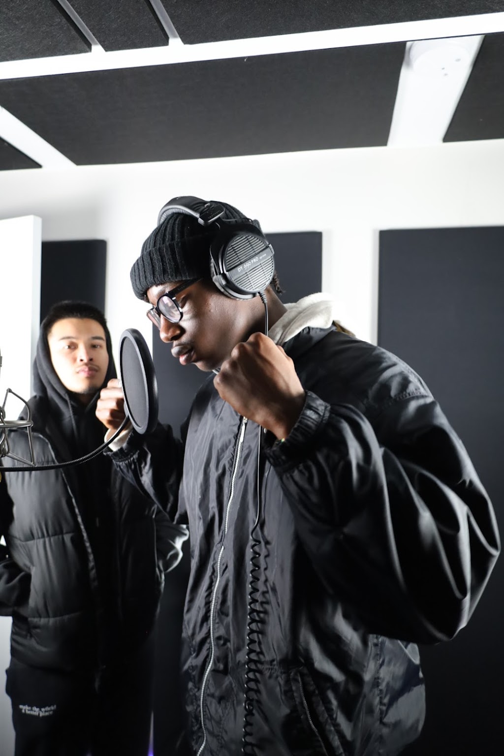Bankroll Studios | 118 Ice Palace Cres, Oshawa, ON L1L 0G9, Canada | Phone: (647) 696-0282