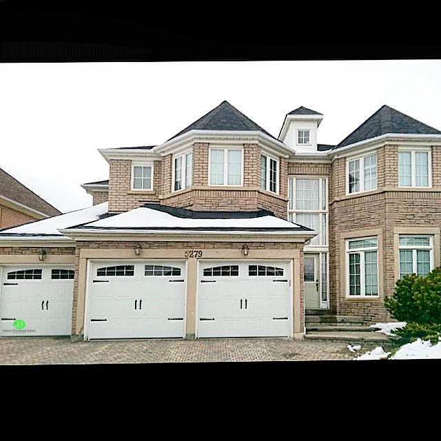 Direct Overhead Doors | Arrowood Crescent, Vaughan, ON L4H 2N7, Canada | Phone: (416) 882-3695
