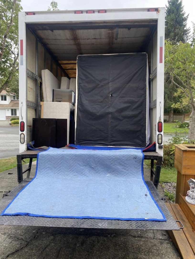 RainShine Movers | 3689 Ellesmere Rd, Scarborough, ON M1C 1H7, Canada | Phone: (647) 512-3079