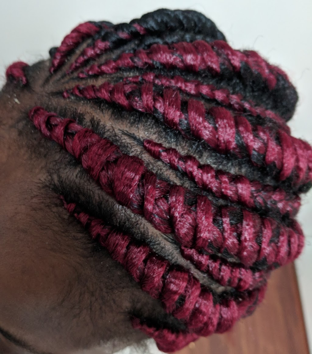 Joslie coiffure | 492 Rue Saint-Omer, App 5, Lévis, QC G6V 5C5, Canada | Phone: (418) 264-8705