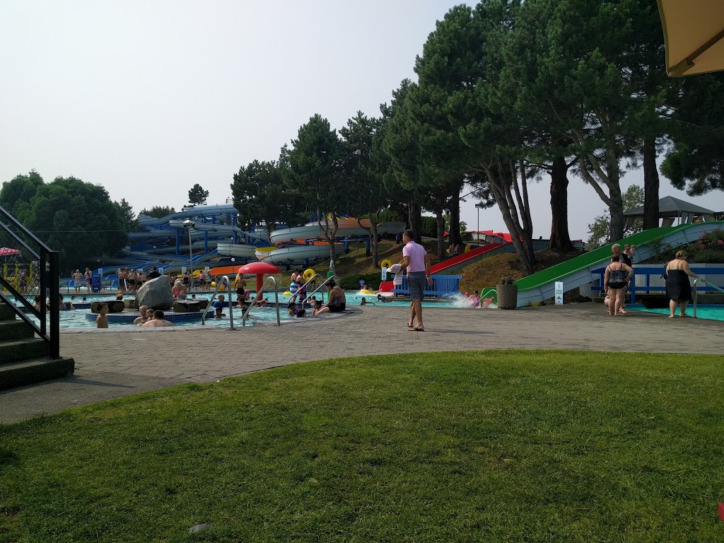 Big Splash Cafe | 4775 nulelum, Delta, BC V4M 4G9, Canada