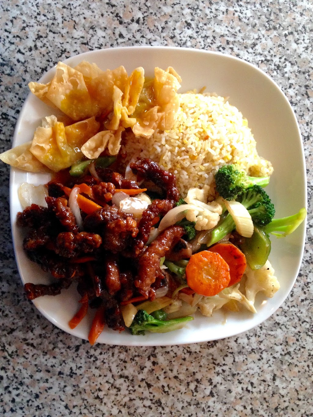 Silver Grill Restaurant | 246 24 St, Fort Macleod, AB T0L 0Z0, Canada | Phone: (403) 553-3888
