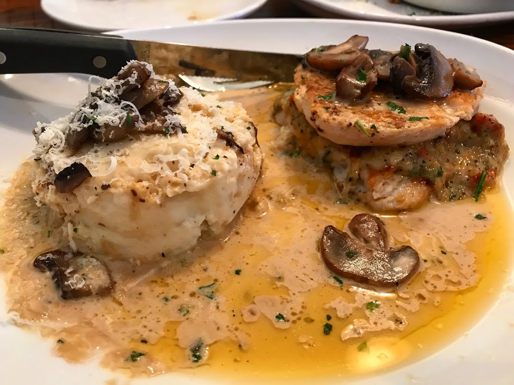 Olive Garden Italian Restaurant | 51 Reenders Dr, Winnipeg, MB R2C 5E8, Canada | Phone: (204) 661-8129