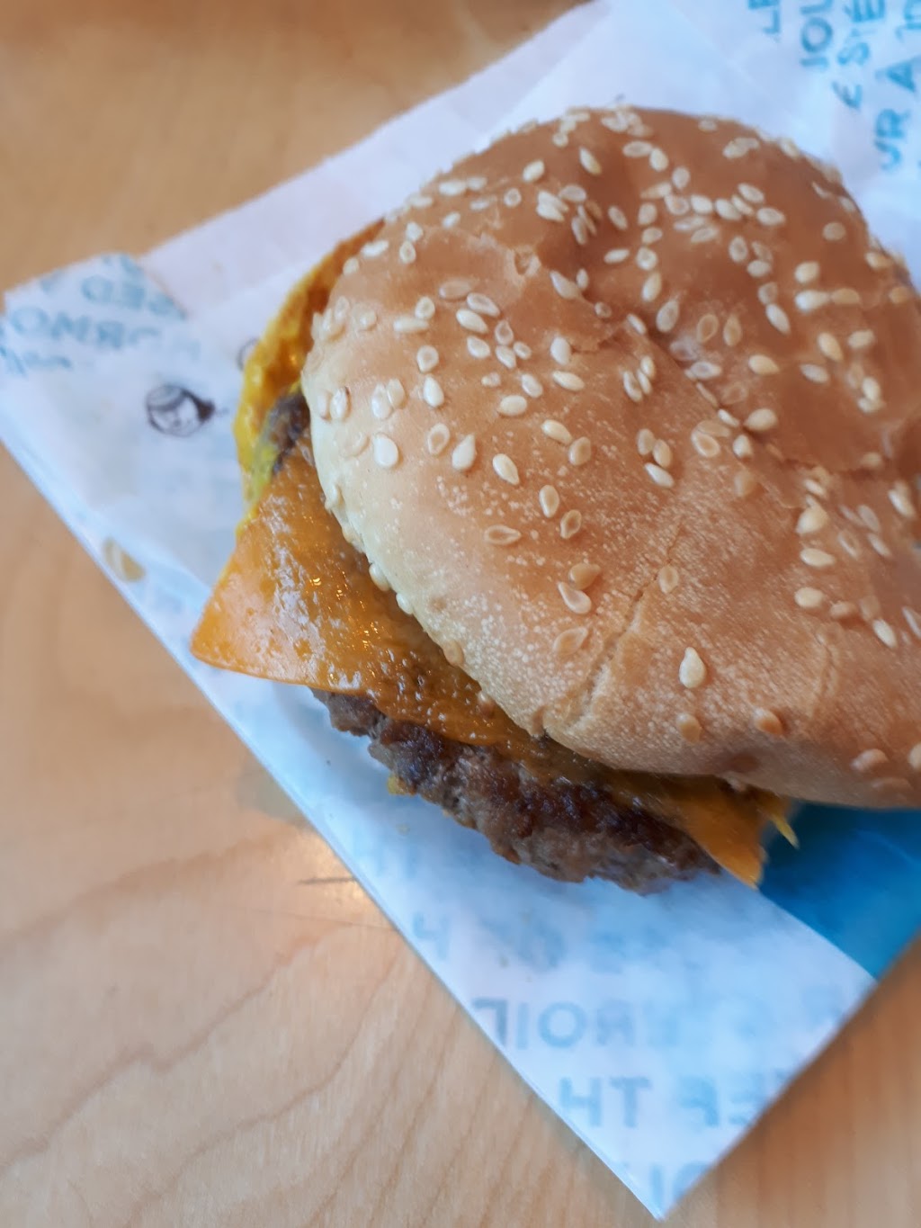 A&W Canada | 588 Arthur St W, Thunder Bay, ON P7E 5R8, Canada | Phone: (807) 475-5930