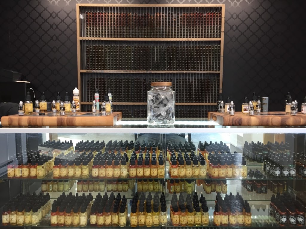 Vapeking Kanehsatake | 1299 Rang Ste Philomène, Oka, QC J0N 1E0, Canada | Phone: (514) 805-5327