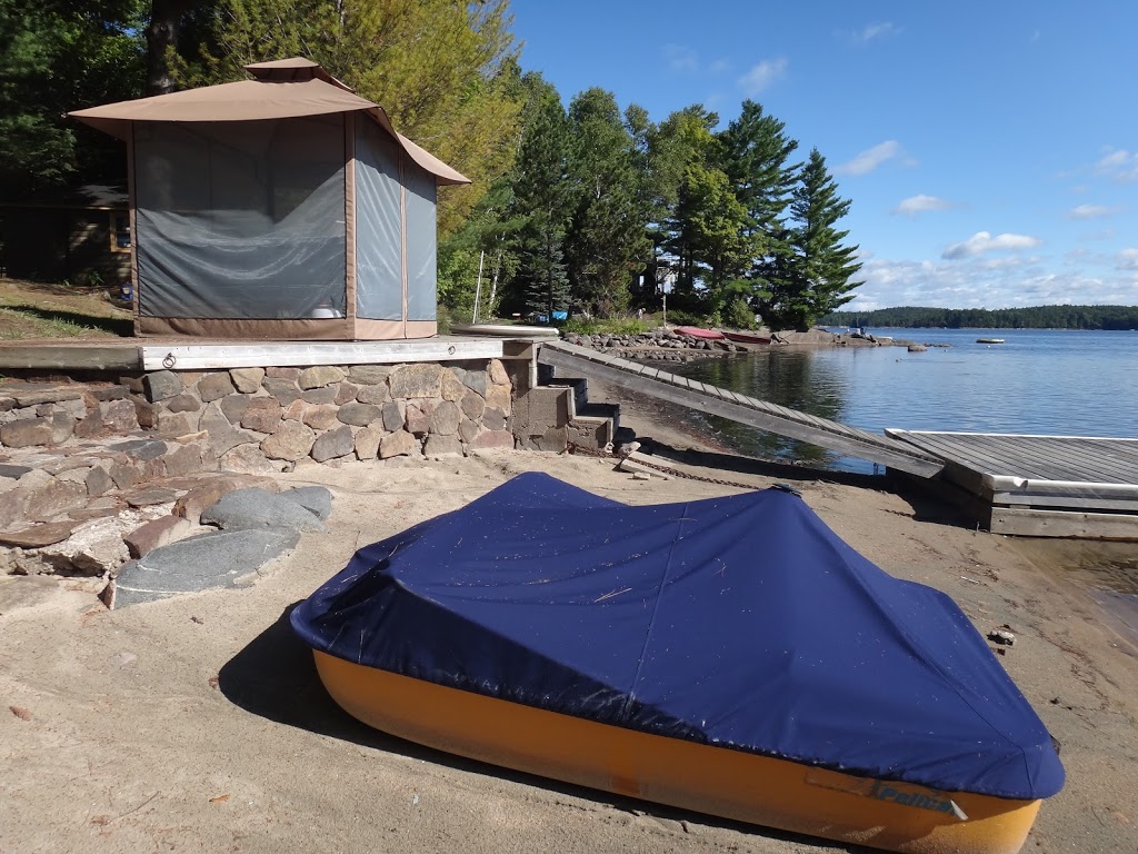 Cottage Canvas | 5 Fire Rte 82, Buckhorn, ON K0L 1J0, Canada | Phone: (705) 927-1123
