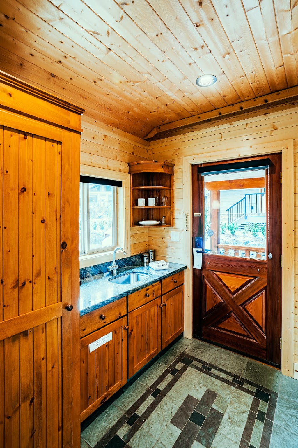 Lacey Construction | 10811 Brooks Rd, Deroche, BC V0M 1G0, Canada | Phone: (604) 826-2215