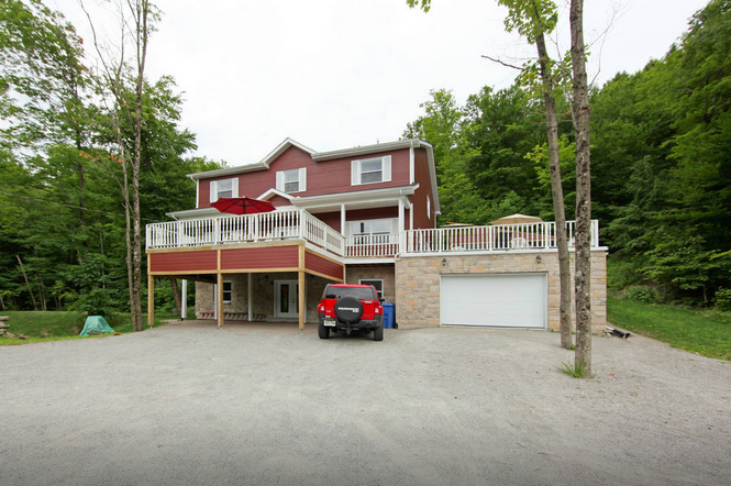 The Hidden Treasure B&B | 1311 Route 105, Chelsea, QC J9B 1P4, Canada | Phone: (819) 921-7913