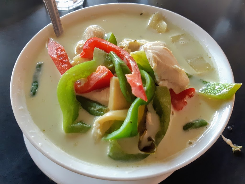 Siam Authentic Thai Cuisine | 587 St Annes Rd, Winnipeg, MB R2M 2S3, Canada | Phone: (204) 254-7765