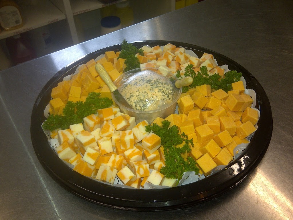 T & M BBQ Catering Ltd | 231 Elora St S, Harriston, ON N0G 1Z0, Canada | Phone: (519) 417-4562
