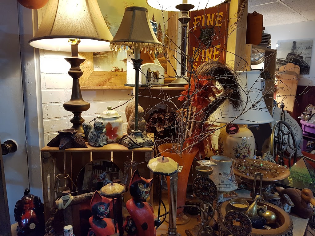 The Whyte Crow | 1105 Clay Valley, Kahnawake, QC J0L 1B0, Canada | Phone: (450) 638-8397