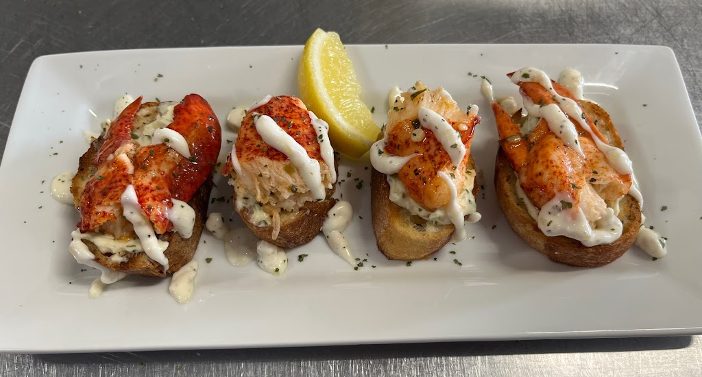 Jolly Rogers Grill | 591 Read Dr Unit 1C, Summerside, PE C1N 5C2, Canada | Phone: (902) 303-3826