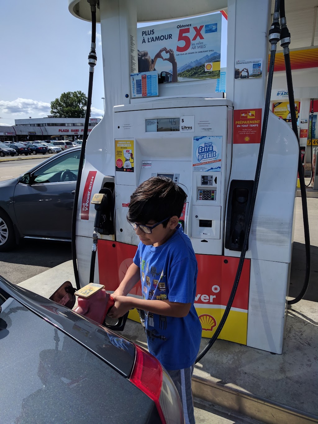 Shell | 444 Av. Lafleur, LaSalle, QC H8R 3H6, Canada | Phone: (514) 363-4245