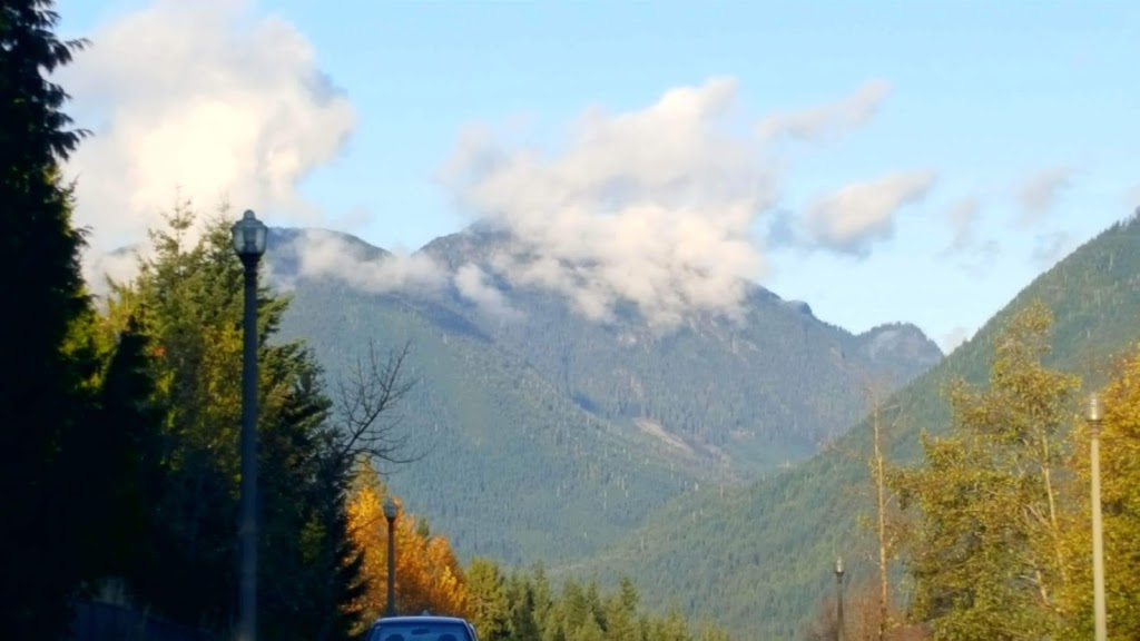 North Hoy Creek Park | 2231 Parkway Blvd, Coquitlam, BC V3E 3P8, Canada | Phone: (604) 927-3000