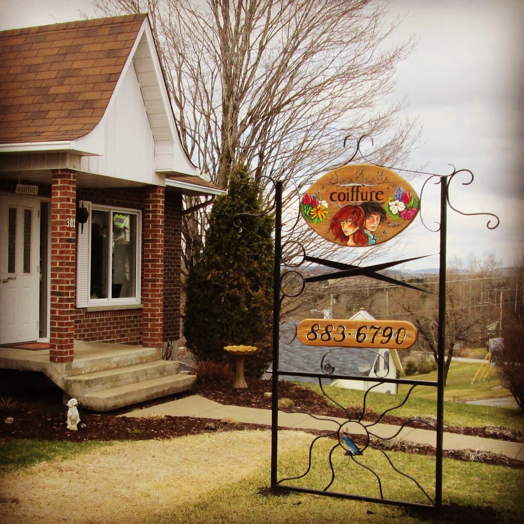 Suzie Payette Coiffure Elle et Lui | 301 Rang Saint Jacques, Sainte-Béatrix, QC J0K 1Y0, Canada | Phone: (450) 883-6790