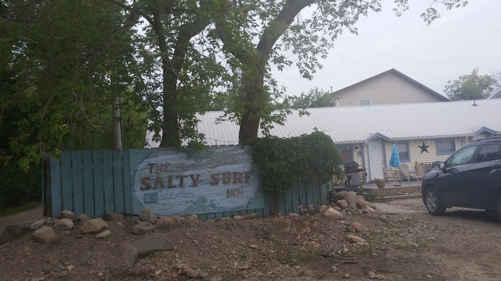 Salty Surf Inn | 414 Lake Ave, Watrous, SK S0K 4T0, Canada | Phone: (306) 946-2110